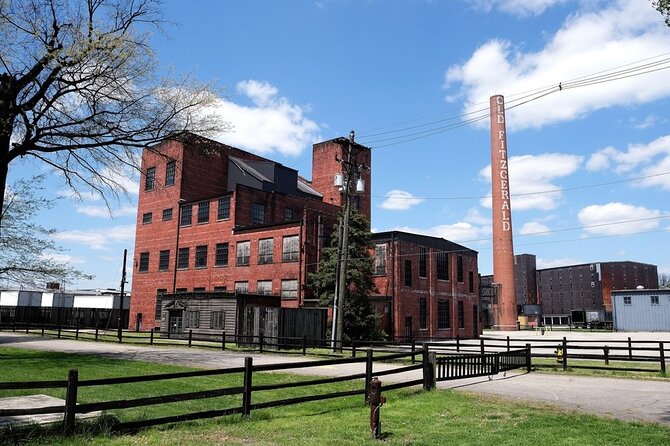 Angel's Envy, Stitzel-Weller and Kentucky Artisan Bourbon Tour - A full bourbon day from downtown Louisville