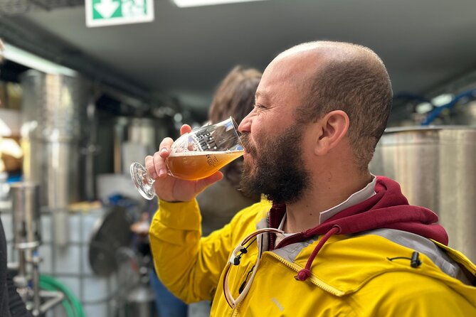 Beer tasting in a Brussels Micro Brewery and Distillery - Arriving in Koekelberg from central Brussels