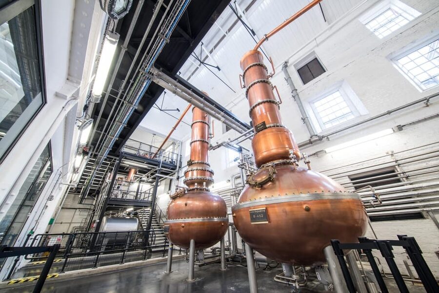 Bombay Sapphire Gin Distillery Tour - The cinema room sets the stage