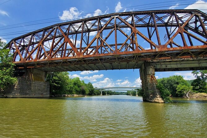 Bourbon Boat Tour in Frankfort with Tasting - The Kentucky State Capitol and former distillery sites
