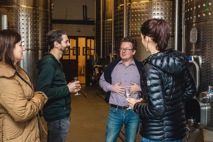 Budapest: Hungarian Whisky, Gin, and Pálinka Tasting - What the eight tastings are like