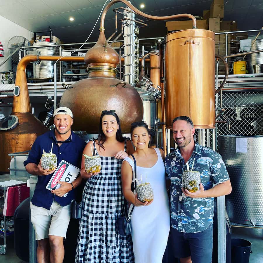 Byron Bay Brewery and Distillery Day Tour: Lunch & tastings - Who should book this day?