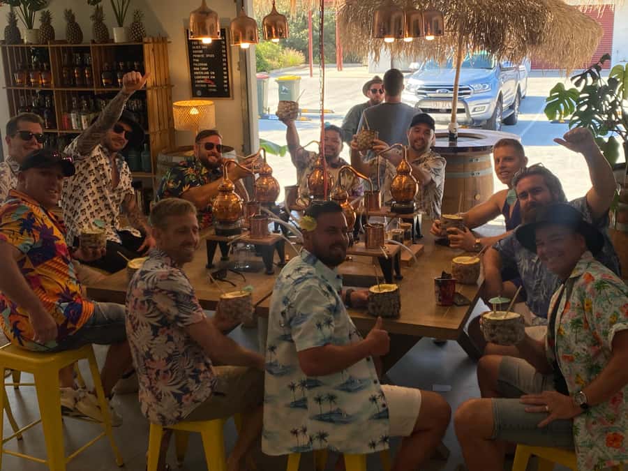 Byron Bay Brewery and Distillery Day Tour: Lunch & tastings - Timing, booking, and practical planning