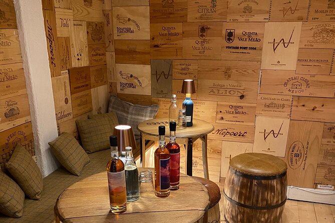 Castles, Coastline and Whisky Tasting Tour with Admission - St Abbs Head and the harbour