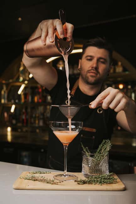Chelsea: Guided tour of the Square Distillery - The eco-museum and the story of local spirits