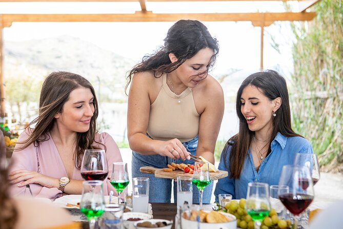 Citron Tasting and Distillery 1-Hour Guided Tour in Naxos - Who Will Enjoy This Most?