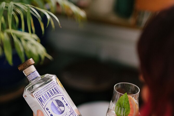 Cocktail Masterclass & Distillery Tour Combo - Learning the basics of mixology without a lecture