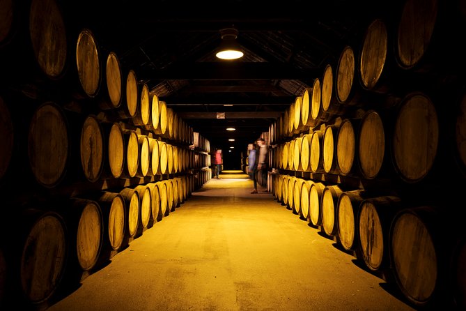 Cork Midleton DistilleryJameson Experience & Whiskey Tasting - Why Midleton offers more than a standard whiskey tasting