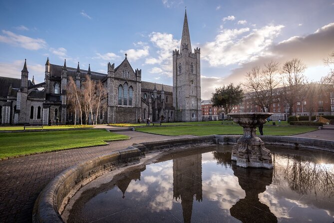 Dublin in a Day: Dublin Castle, Book of Kells, Guinness & Whiskey - Crossing the Liffey and finding Dublin’s old center