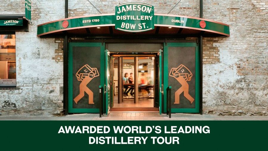 Dublin: Jameson Whiskey Distillery Tour with Tastings - What the guides add to the visit