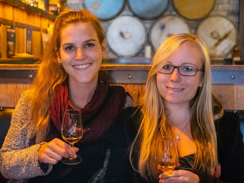 Dublin: Whiskey Tasting Tour - The guide makes or breaks the session