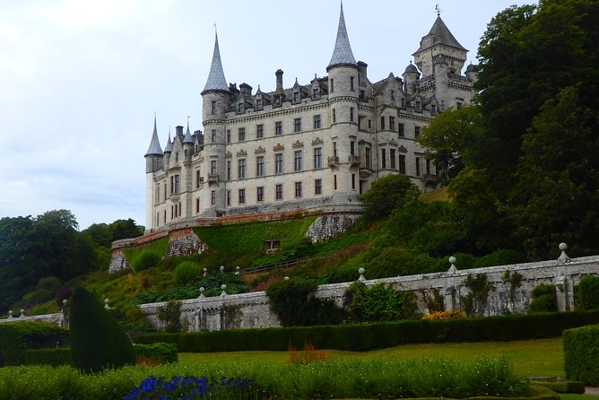Dunrobin Castle and Glenmorangie Distillery - Local Private Tour - Guide quality makes a real difference