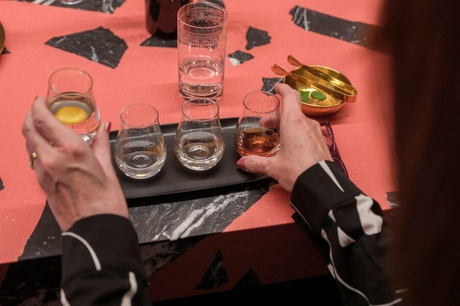Edinburgh: Gin Distillery Tour and Tasting - Timing, cost, and who gets the best value