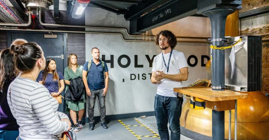 Edinburgh: Holyrood Distillery Whisky & Gin Tour - A modern distillery beside Edinburgh’s old town