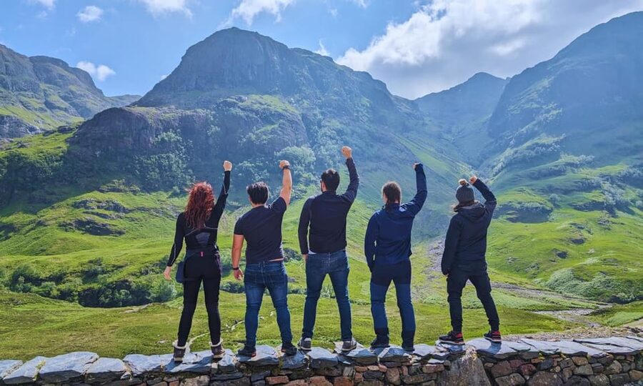 Edinburgh: Loch Ness, Scenic Walk, Glencoe & Whisky Day Tour - Loch Ness: cruise or shore time?