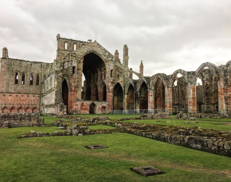 Edinburgh: Rosslyn Chapel, Borders & Glenkinchie Distillery - Glenkinchie Distillery and a Lowland whisky lesson