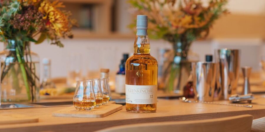 Edinburgh: Rosslyn Chapel, Borders & Glenkinchie Distillery - Should you book it?