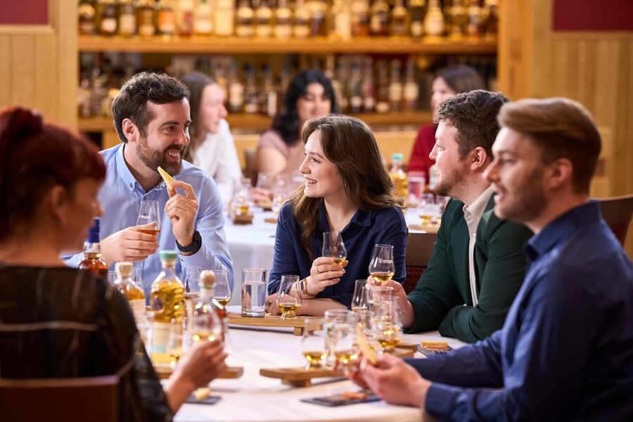 Edinburgh: Scotch Whisky Tasting Experience with Canapés - Who should book this Edinburgh tasting?