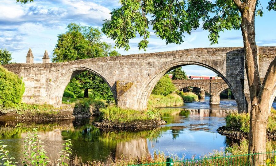 Edinburgh: Stirling, Whisky and St Andrews Tour in Spanish - FAQ