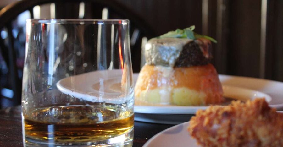 Edinburgh: Tolbooth Tavern Haggis Taster & Whisky Sampling - What arrives on the plate
