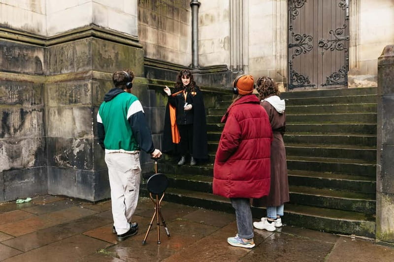 Edinburgh: Underground Vaults Evening Ghost Tour with Whisky - Price, value, and who should book