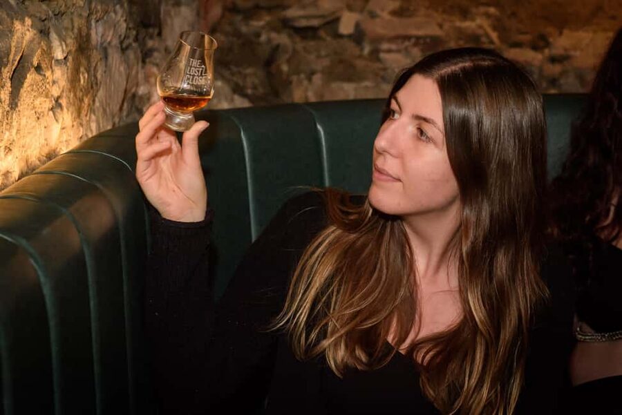 Edinburgh: Underground Vaults Tour with Whisky or Gin - The monthly mystery whisky gives the tour a changing focus