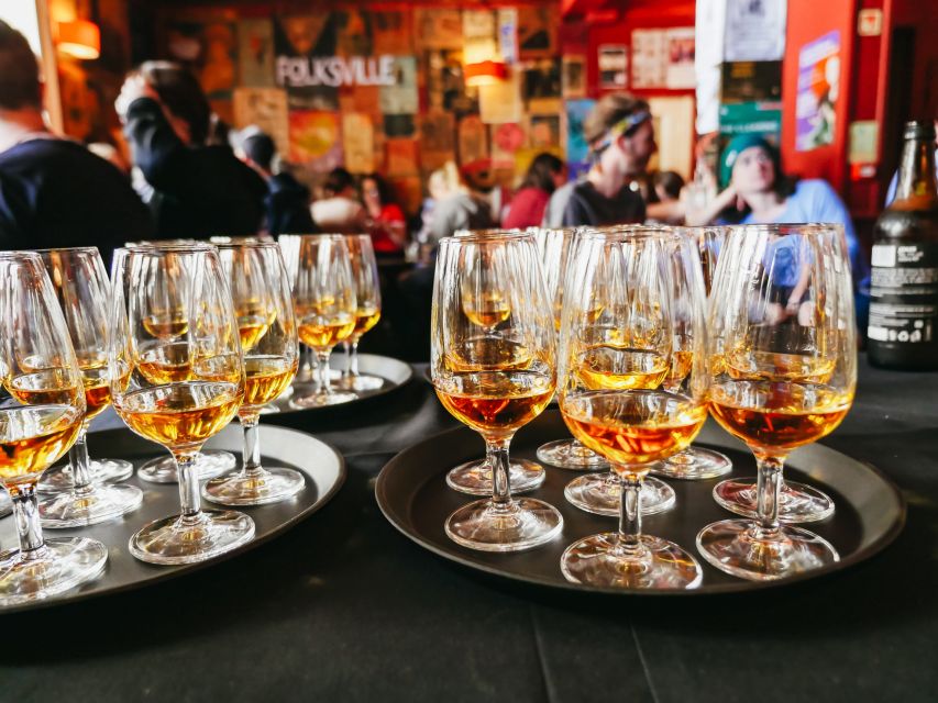Edinburgh: Whisky Tasting with History and Storytelling - Stories give the tasting its Scottish character