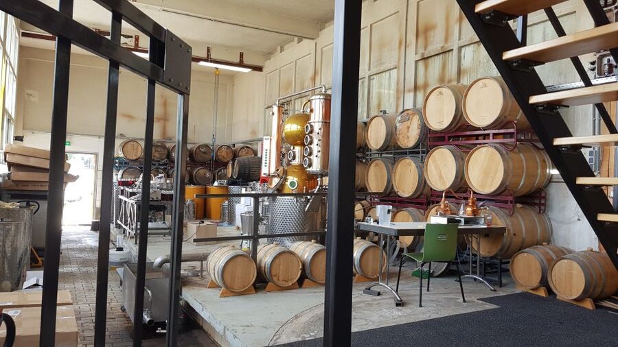 Eindhoven: Bottle Distillery Tour and Tasting Experience - Why the snack is more than a small bonus