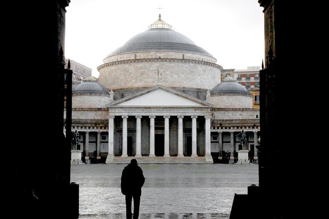 Exciting private tour of the Royal Palace and Bourbon Gallery - A walk along Lungomare Caracciolo