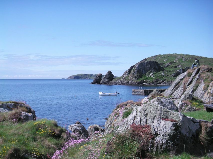From Edinburgh: Islay and The Whisky Coast 4-Day Tour - Bowmore: a useful base for three nights