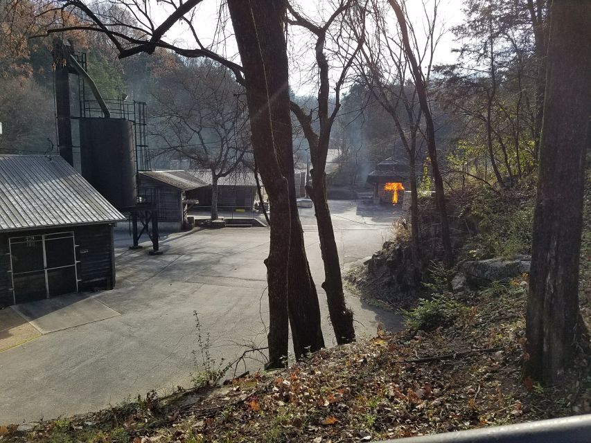 From Nashville: Lynchburg Jack Daniel's Distillery Tour - Is $165 a fair price?