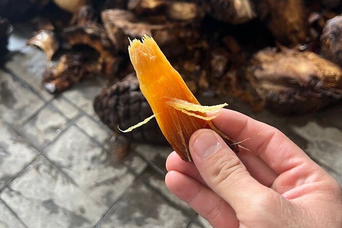 Full-Day Tour to La Fortaleza Distillery and Cantaritos - A big clay cup at Cantaritos El Güero