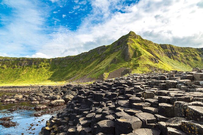 Giant's Causeway and Whisky Distillery tasting tour from Belfast - Key points to know before booking
