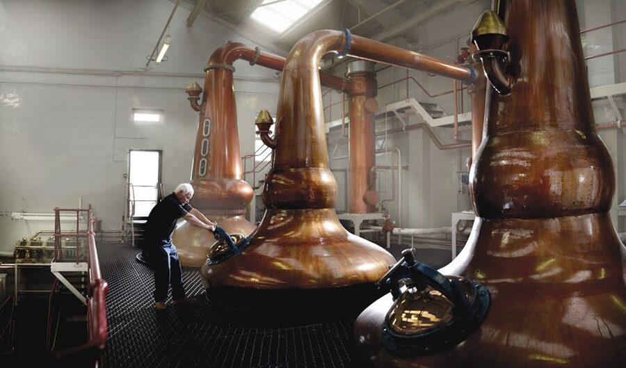 Glasgow: Glengoyne Distillery Tour with Whisky & Chocolate - Warehouse No. 1 and the effect of oak