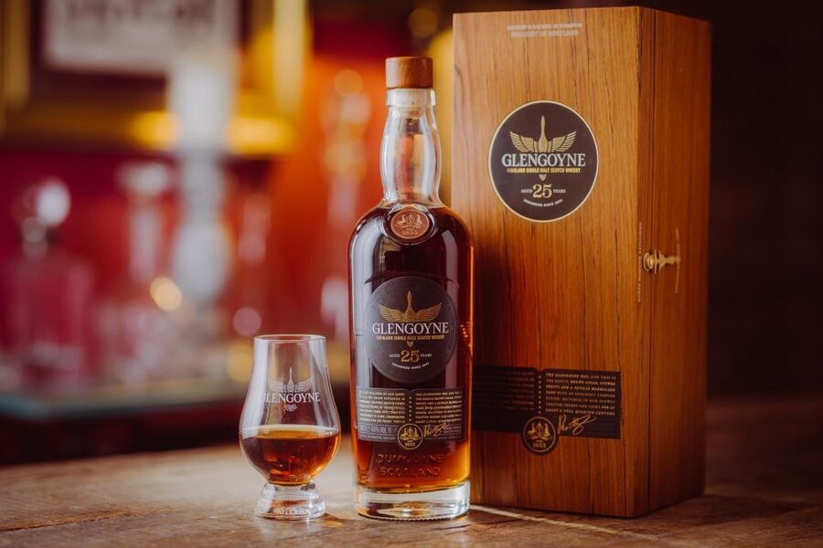 Glasgow: Sample Fine & Rare Whiskies at Glengoyne Distillery - Arriving at Glengoyne and checking in
