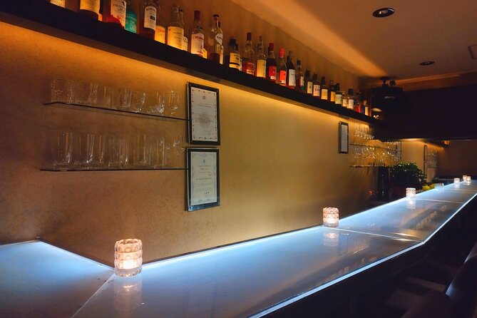 GoldenGai Daytime JapanWhisky BeginnersSession w/FemaleBartender - Tasting popular and rare Japanese bottles