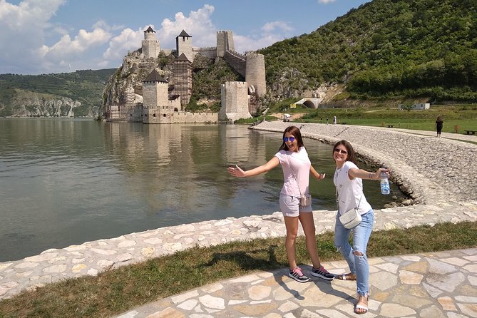 Golubac Fortress w/Iron Gate Speed Boat & Rakija Distillery tour - Seasonal changes and the Lepenski Vir alternative