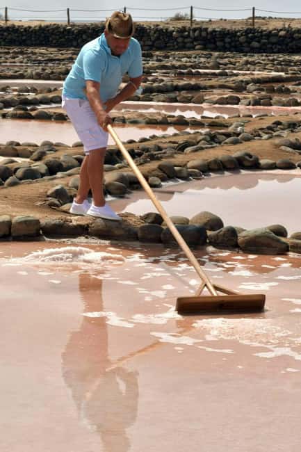 Gran Canaria: Food Tour with Distillery Visit & Lunch - Seven practical questions before booking