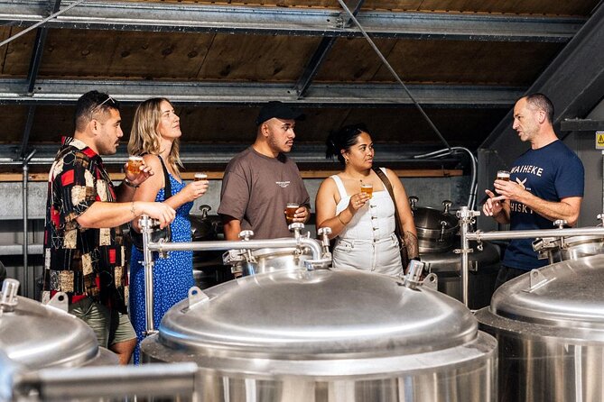 Heke Brewery and Distillery Tour in Waiheke Island with samples - The beer and whisky tasting