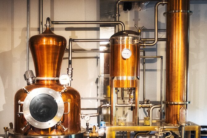 Holyrood Distillery Gin Tasting Experience - The Height of Arrows story and local connections