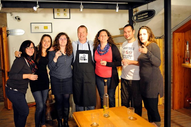 Hungarian pálinka distillery visit and tasting - Timing, group size, and practical planning