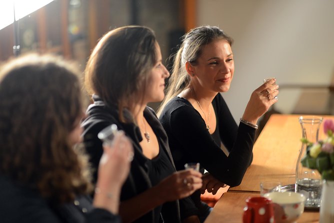 Hungarian pálinka distillery visit and tasting - Who will enjoy this pálinka visit most?