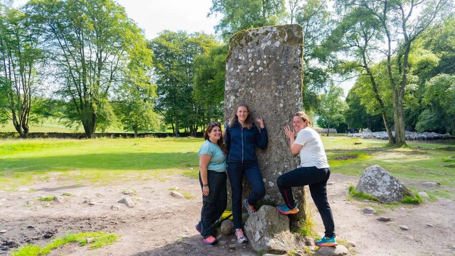 Inverness: Loch Ness, Outlander & Whisky Distillery - A short cruise across Loch Ness