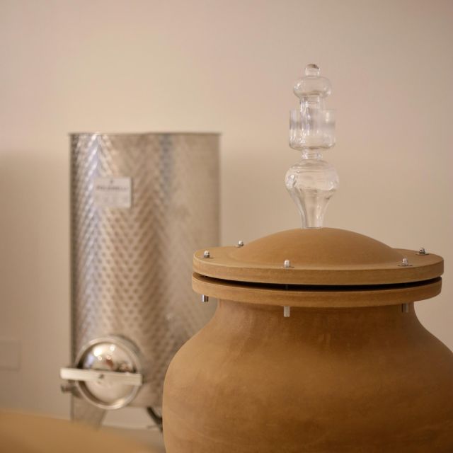 Ischia: Private Distillery Tour and tasting with the Artisan - What the private format changes