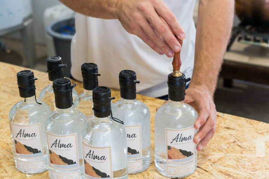 Lagos: Guided Gin Distillery Tour With Tasting at Alma Luz - Key points at a glance