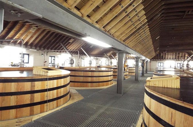 Legendary Northern Distilleries Tour - The guide can make or break the day