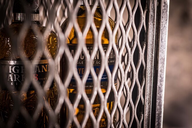 Luxury Whisky Tasting in Edinburgh's Underground Vaults | 90min - Who should book this whisky tasting?