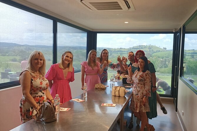 Melbourne: Yarra Valley Wine, Gin, Whisky and Chocolate Tour - Why the guide can make or break the day