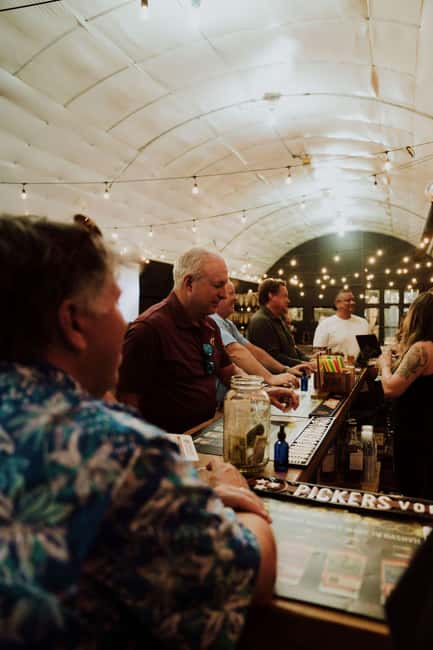 Nashville: Beer, Bourbon & BBQ Experience - The distillery stop: Tennessee whiskey with context