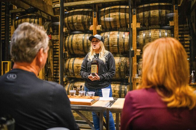 Nashville to Jack Daniel's Distillery Bus Tour + Whiskey Tastings - The ride through Shelbyville and Moore County